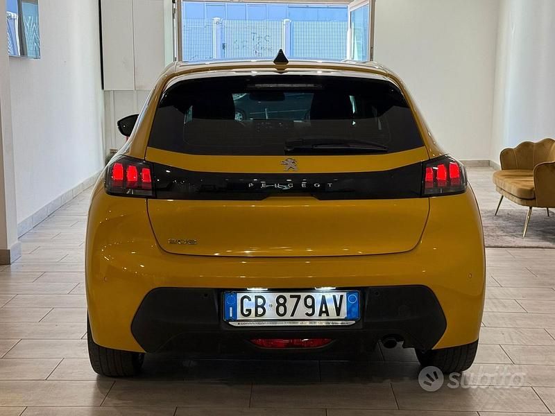 Usata Peugeot 208 Allure 101 CV (74 kW) 2020 Giallo Utilitaria