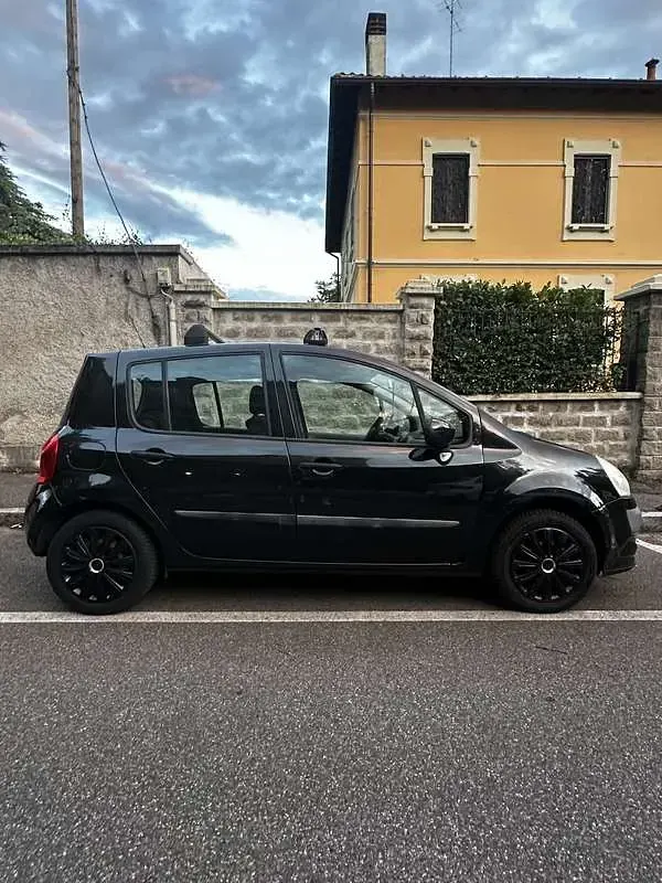 Usata Renault Grand Modus 68 CV (50 kW) 2008 Nero Monovolume
