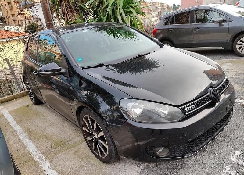 Usata VW Golf 110 CV (80 kW) 2009 Berlina
