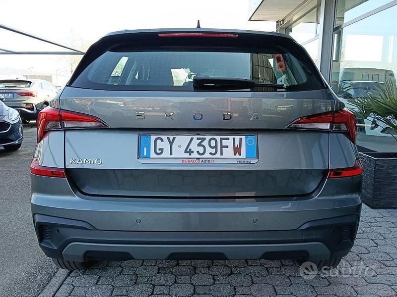 Usata Skoda Kamiq Selection 95 CV (69 kW) 2025 Grigio SUV
