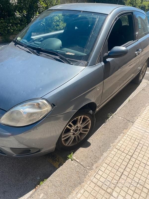 Usata Lancia Ypsilon 2008 Grigio Utilitaria