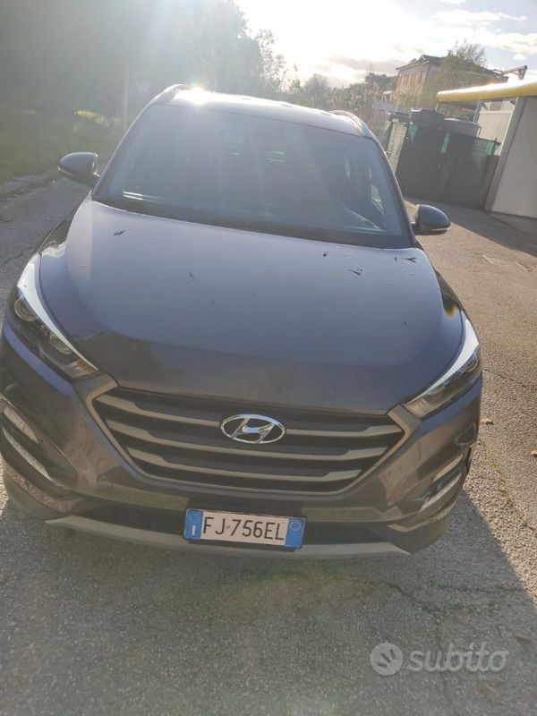 Usata Hyundai Tucson 116 CV (85 kW) 2017 Grigio SUV