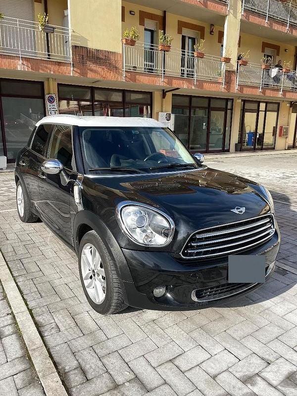 Usata Mini Countryman 111 CV (81 kW) 2011 Nero SUV