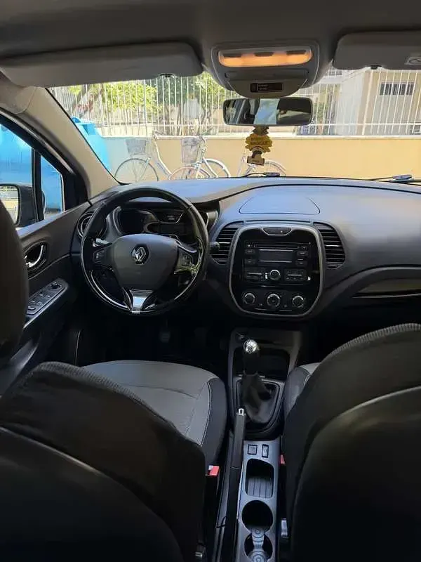 Usata Renault Captur 90 CV (66 kW) 2014 SUV