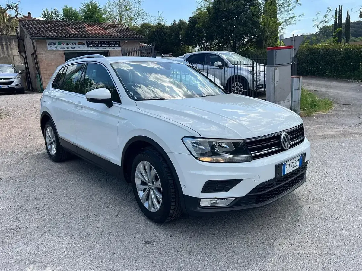 Usata VW Tiguan Business 125 CV (91 kW) 2016 Bianco SUV