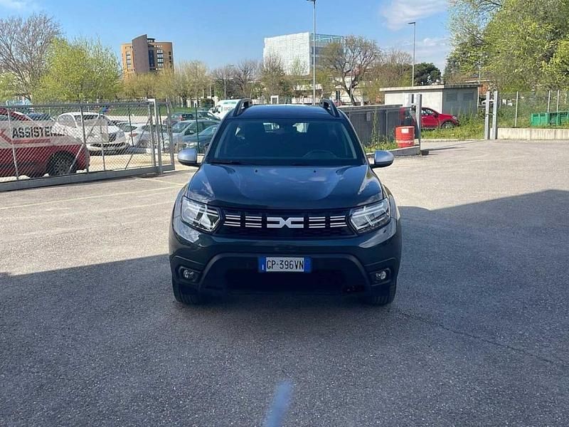 Usata Dacia Duster Expression 101 CV (74 kW) 2023 Grigio SUV