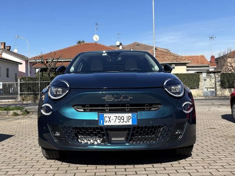 Usata Fiat 600 La Prima 101 CV (74 kW) 2024 SUV