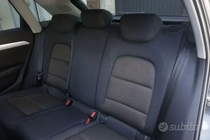 Usata Audi Q3 Business 177 CV (130 kW) 2014 Grigio SUV
