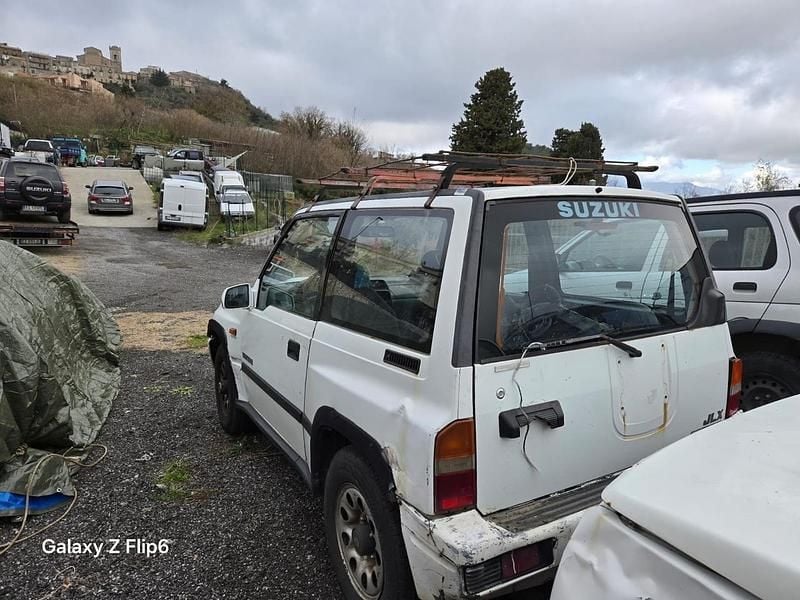 Usata Suzuki Vitara 74 CV (54 kW) 1996 Bianco