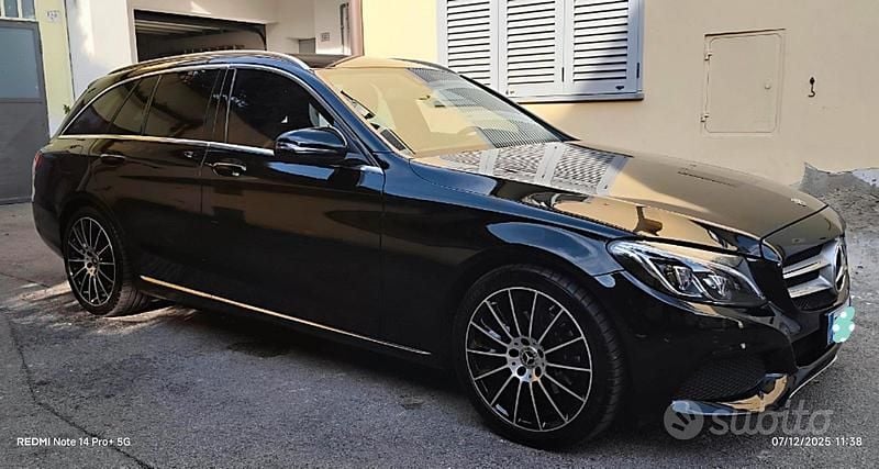 Usata Mercedes C220 170 CV (125 kW) 2018 Nero Station wagon