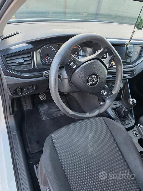 Usata VW Polo Comfortline 95 CV (69 kW) 2019 Bianco Utilitaria