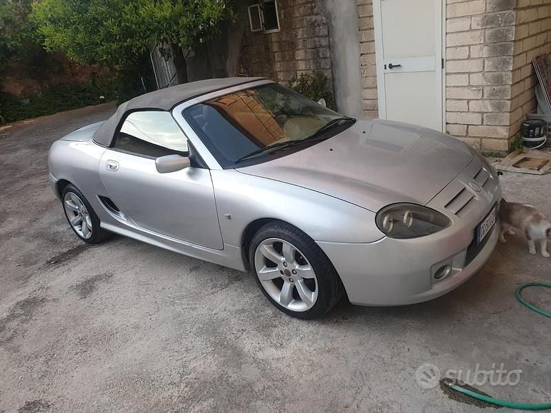 Usata MG TF 136 CV (100 kW) 2003 Grigio Cabrio