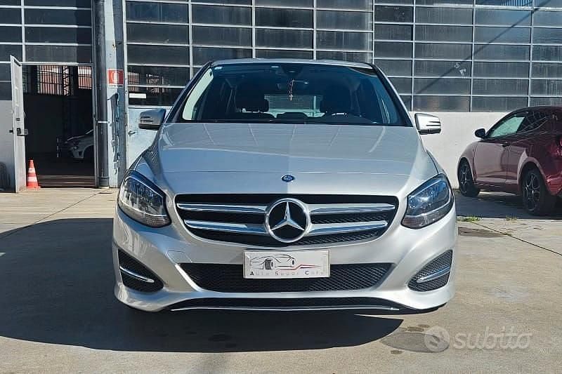 Usata Mercedes B180 116 CV (85 kW) 2016 Utilitaria