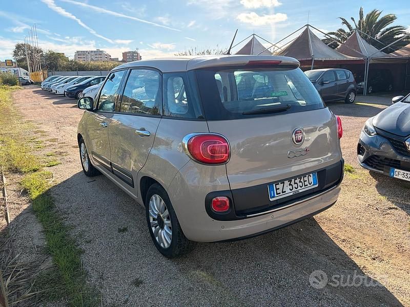 Usata Fiat 500L Lounge 85 CV (62 kW) 2015 Beige Monovolume