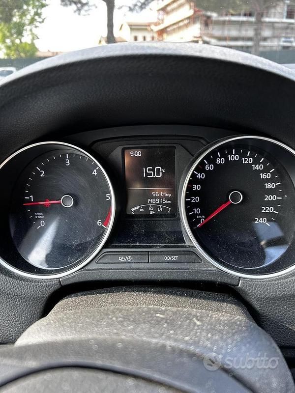 Usata VW Polo Comfortline 95 CV (69 kW) 2017 Grigio Berlina