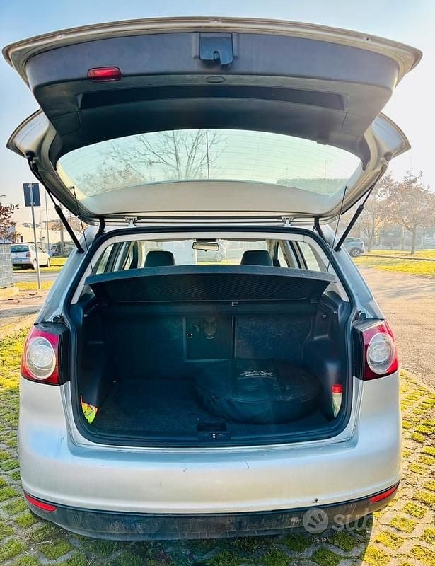 Usata VW Golf Plus Cross 102 CV (75 kW) 2007 Grigio Monovolume