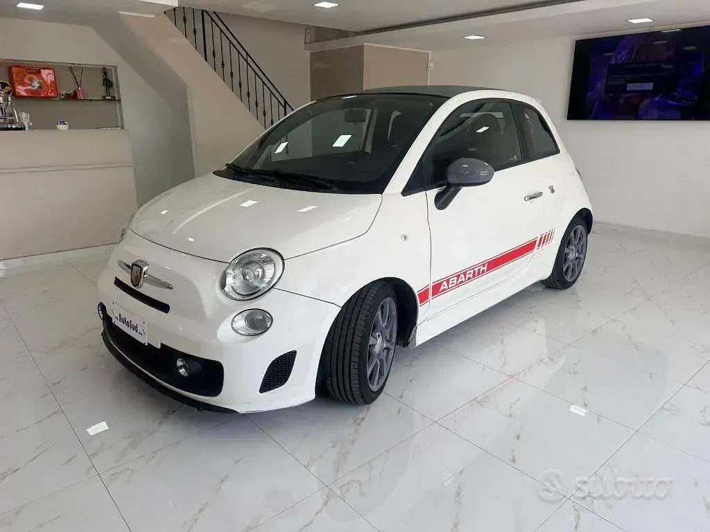 Usata Abarth 500C 140 CV (102 kW) 2012 Bianco Cabrio