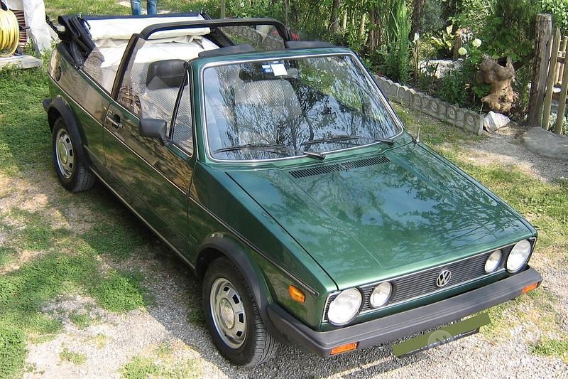 Usata VW Golf 70 CV (51 kW) 1982 Verde Cabrio