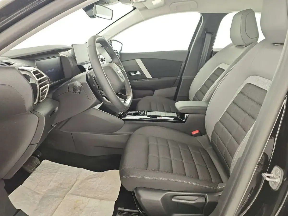 Usata Citroën C4 PureTech 131 CV (96 kW) 2025 Vari colori SUV