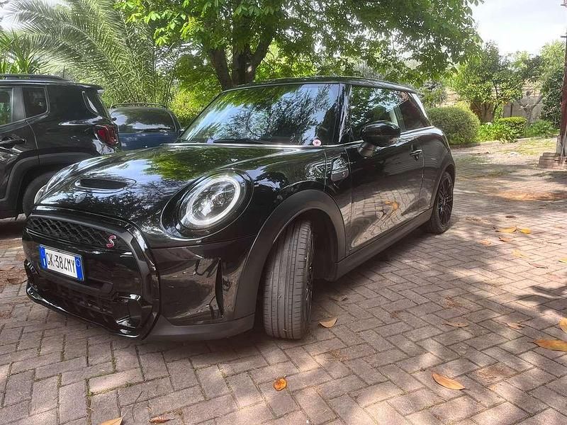 Usata Mini Cooper S Classic 178 CV (130 kW) 2022 Nero Utilitaria