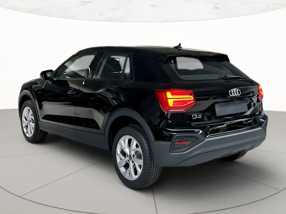 Nuova Audi Q2 Business 116 CV (85 kW) 2026 Nero brillante SUV
