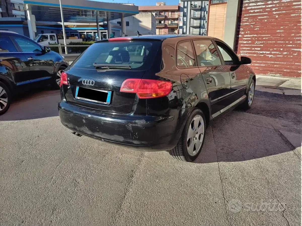Usata Audi A3 Ambition 105 CV (77 kW) 2007 Nero Utilitaria