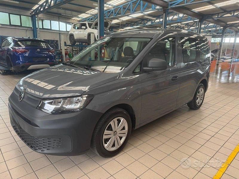 Usata VW Caddy Business 102 CV (75 kW) 2023 Antracite Monovolume