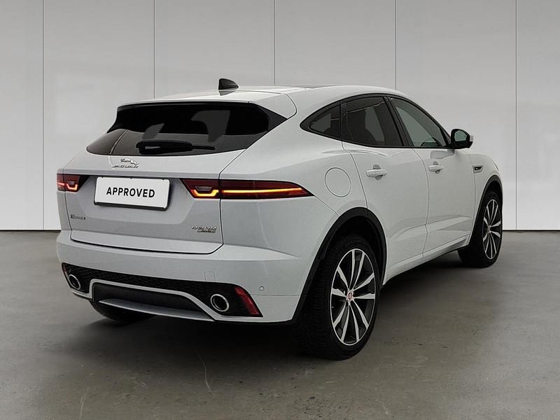 Usata Jaguar E-Pace R-Dynamic 240 CV (176 kW) 2020 Yulong white SUV
