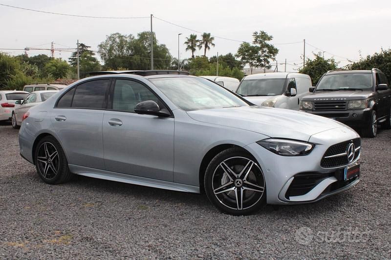 Usata Mercedes C220 AMG Line Premium Plus 200 CV (147 kW) 2024 Grigio Berlina
