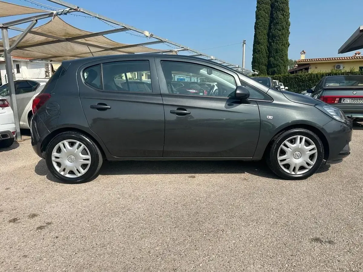 Usata Opel Corsa Innovation 75 CV (55 kW) 2018 Grigio Utilitaria