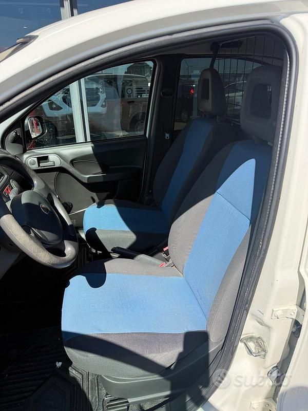 Usata Fiat Panda 70 CV (51 kW) 2011 Bianco Utilitaria