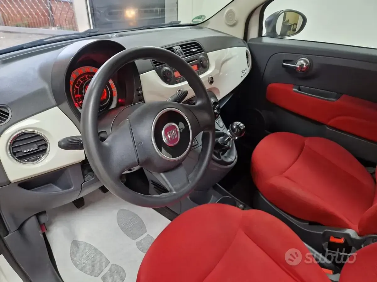 Käytetty Fiat 500 69 HP (50 kW) 2009 Valkoinen Avoauto
