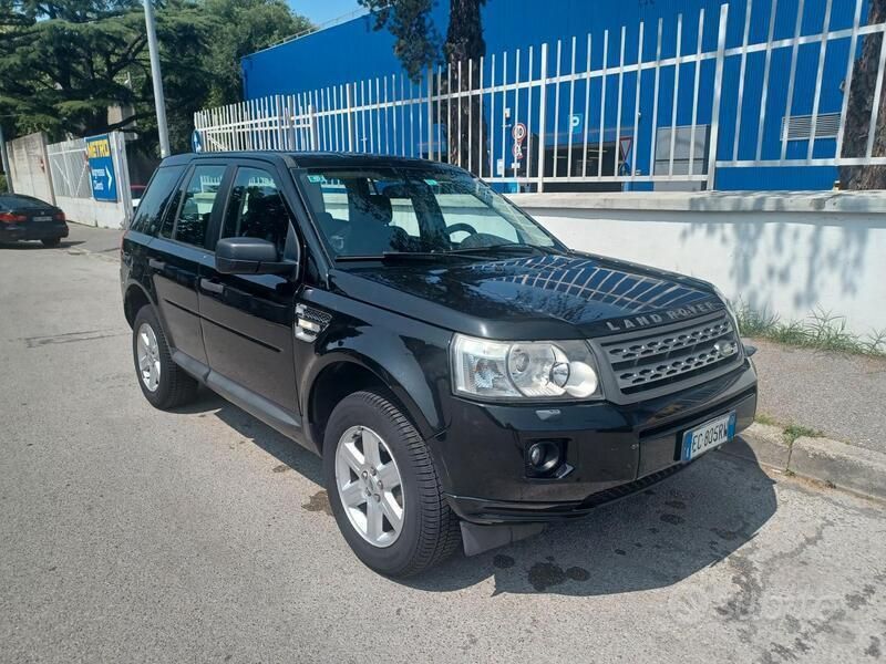Usata Land Rover Freelander 2 150 CV (110 kW) 2011 Nero SUV