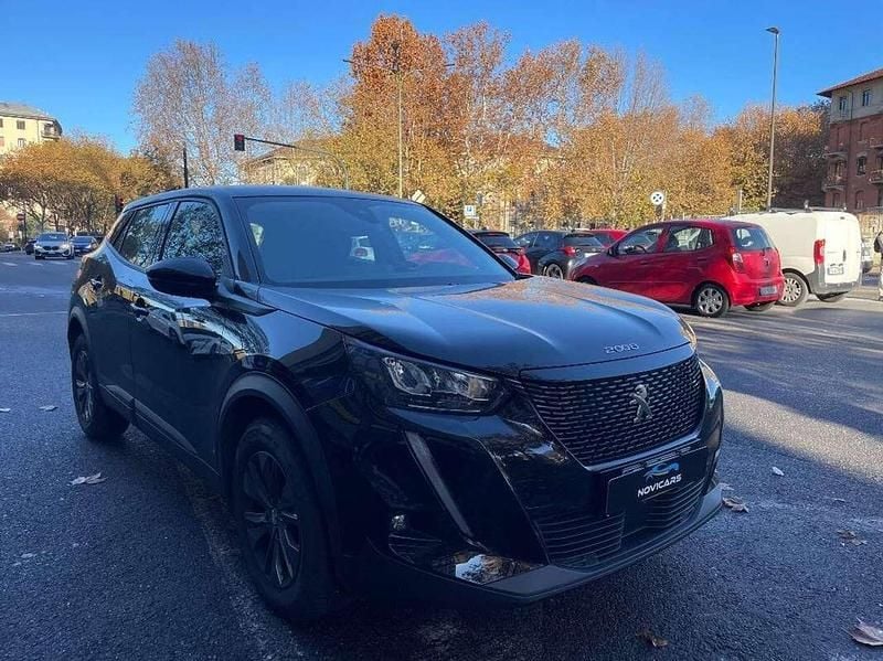 Usata Peugeot 2008 Active 102 CV (75 kW) 2022 Nero SUV