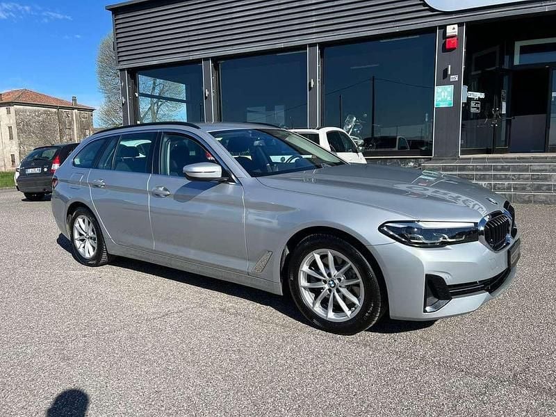 Usata BMW 520 190 CV (139 kW) 2021 Argento Station wagon