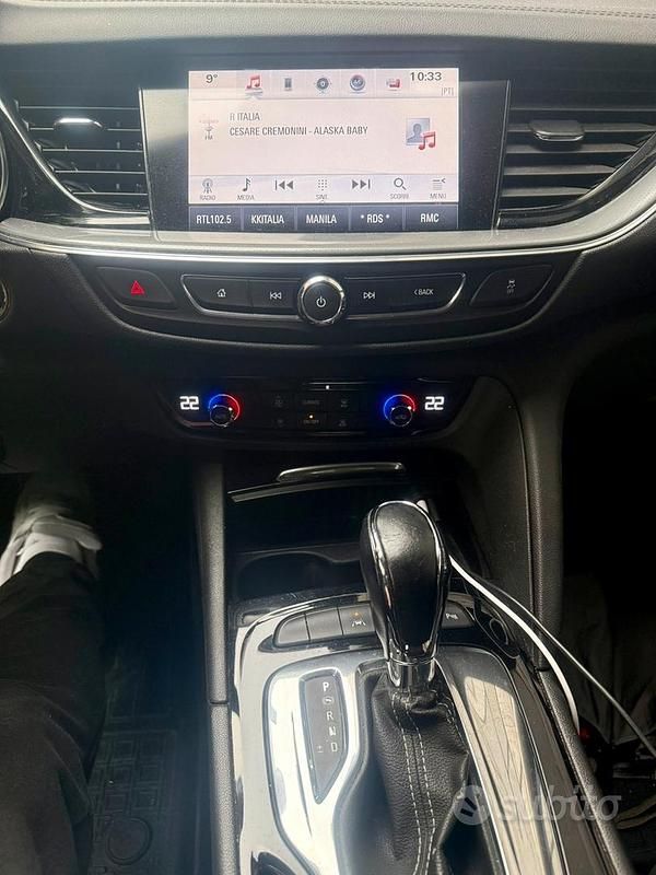 Usata Opel Insignia 120 CV (88 kW) 2018 Grigio Station wagon
