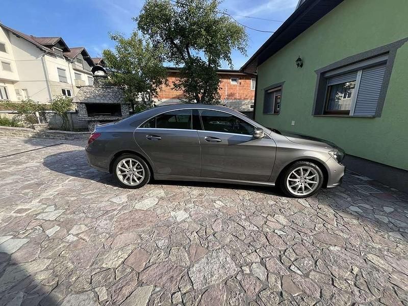 Usata Mercedes CLA220 Executive 170 CV (125 kW) 2015 Grigio Berlina