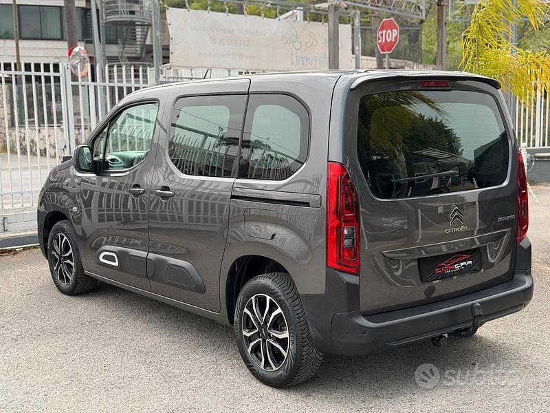 Occasion Citroën Berlingo Shine 102 ch (75 kW) 2021 Gris Monospace
