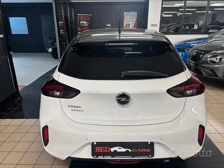 Usata Opel Corsa GS Line 101 CV (74 kW) 2021 Bianco Utilitaria