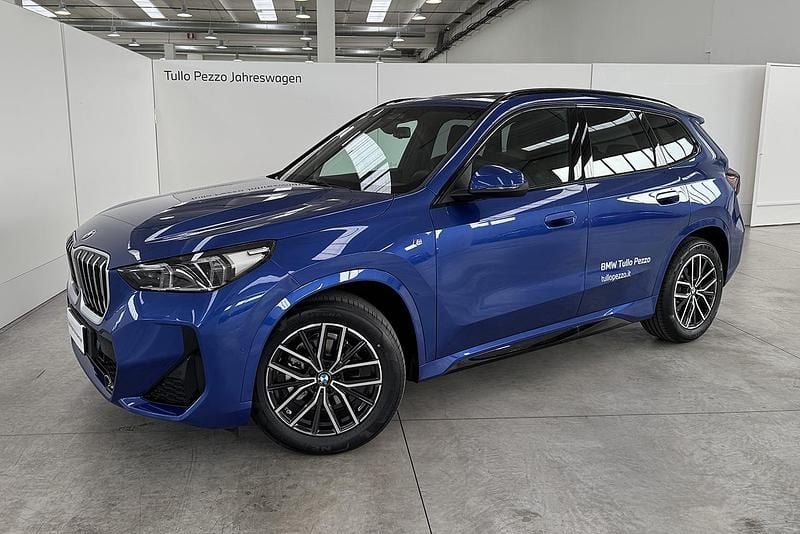 Portimao blue metal Usata 2025 BMW X1 M Sport SUV | 47.580 € (Super prezzo) - Immagine 1/4