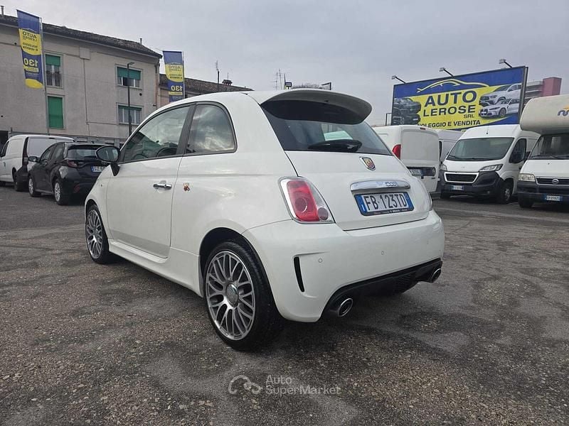 Usata Abarth 500 135 CV (99 kW) 2015 Bianco Berlina