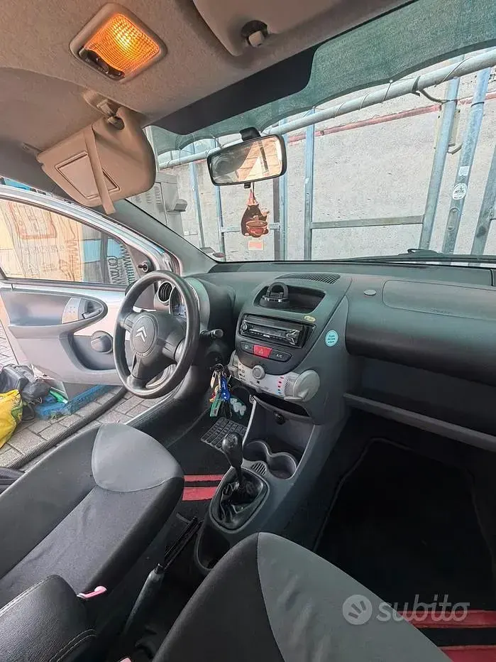 Usata Citroën C1 68 CV (50 kW) 2009 Grigio Utilitaria