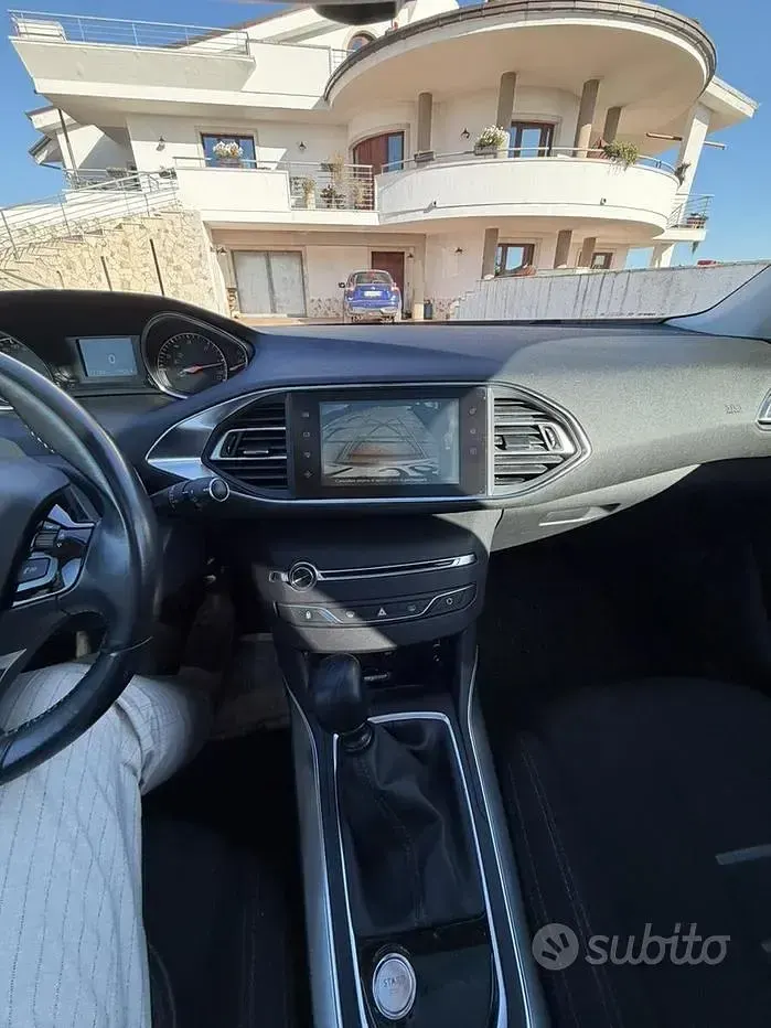 Usata Peugeot 308 Allure 116 CV (85 kW) 2014 Grigio Berlina