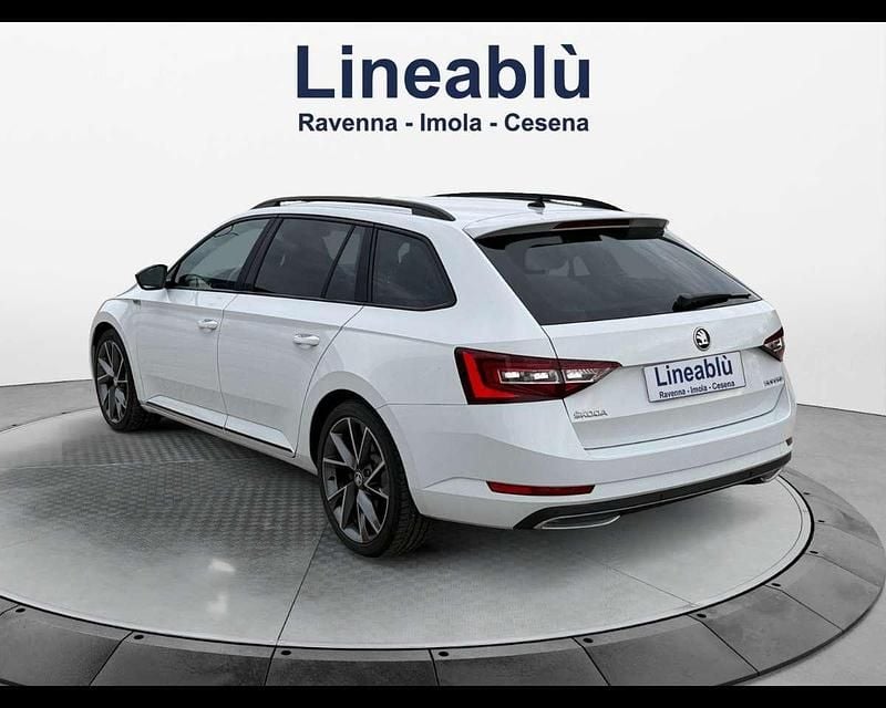 Usata Skoda Superb SportLine 150 CV (110 kW) 2018 Bianco Station wagon