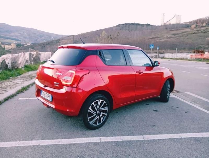 Usata Suzuki Swift 83 CV (61 kW) 2024 Utilitaria