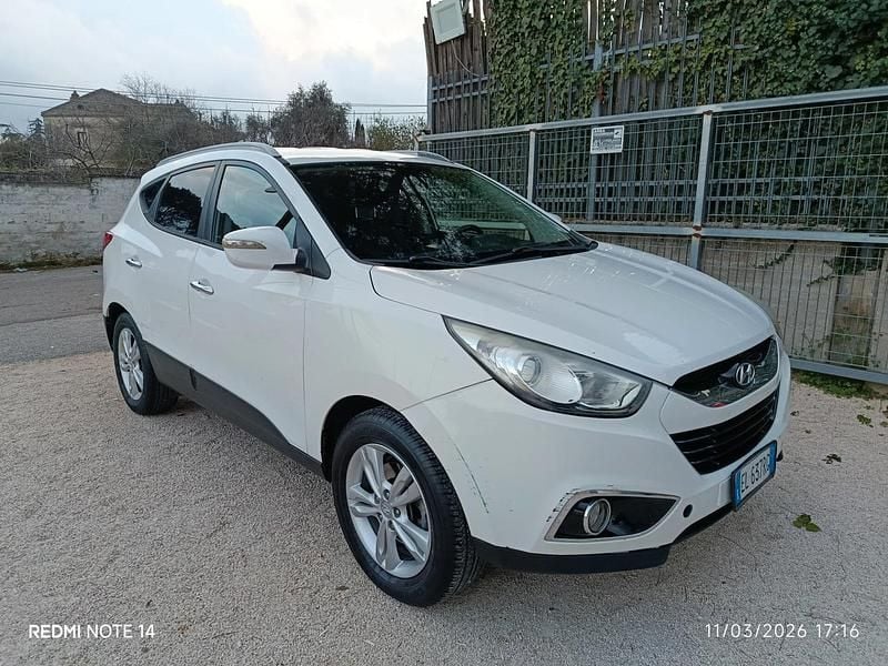 Usata Hyundai ix35 Comfort 136 CV (100 kW) 2012 Bianco SUV