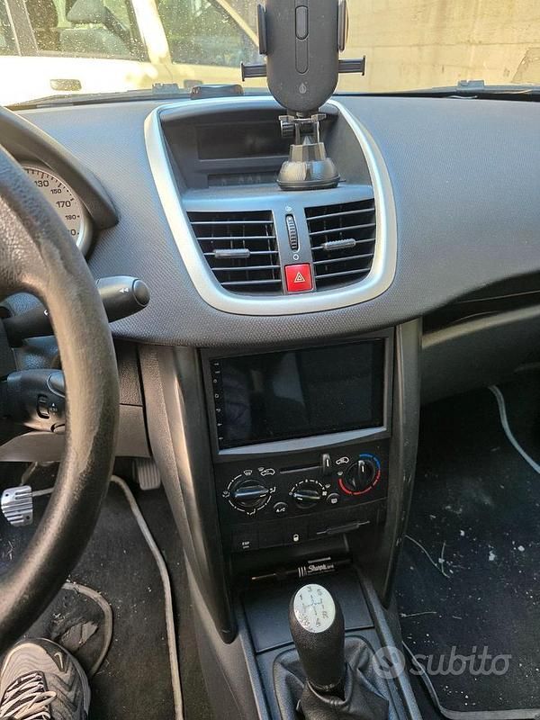 Usata Peugeot 207 75 CV (55 kW) 2009 Grigio Berlina