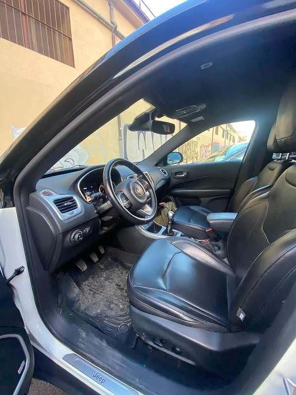 Usata Jeep Compass Sport 120 CV (88 kW) 2019 Bianco SUV
