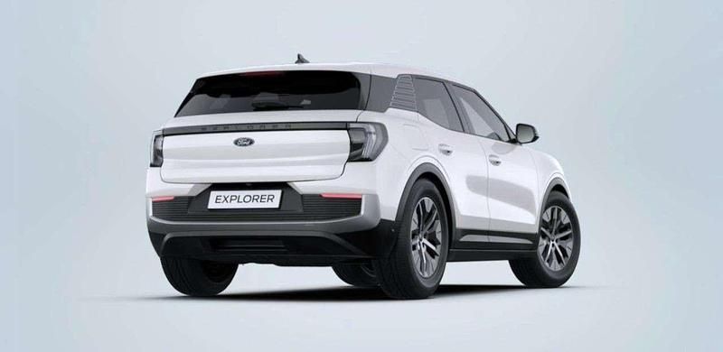 Nuova Ford Explorer Extended Range 210 kW (286 CV) 2026 Frozen white  solido SUV