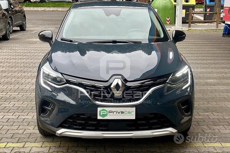 Usata Renault Captur Techno 145 CV (106 kW) 2023 Blu SUV